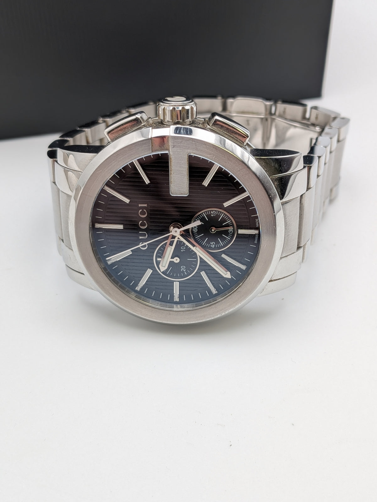Gucci Watch YA101204 Grade B