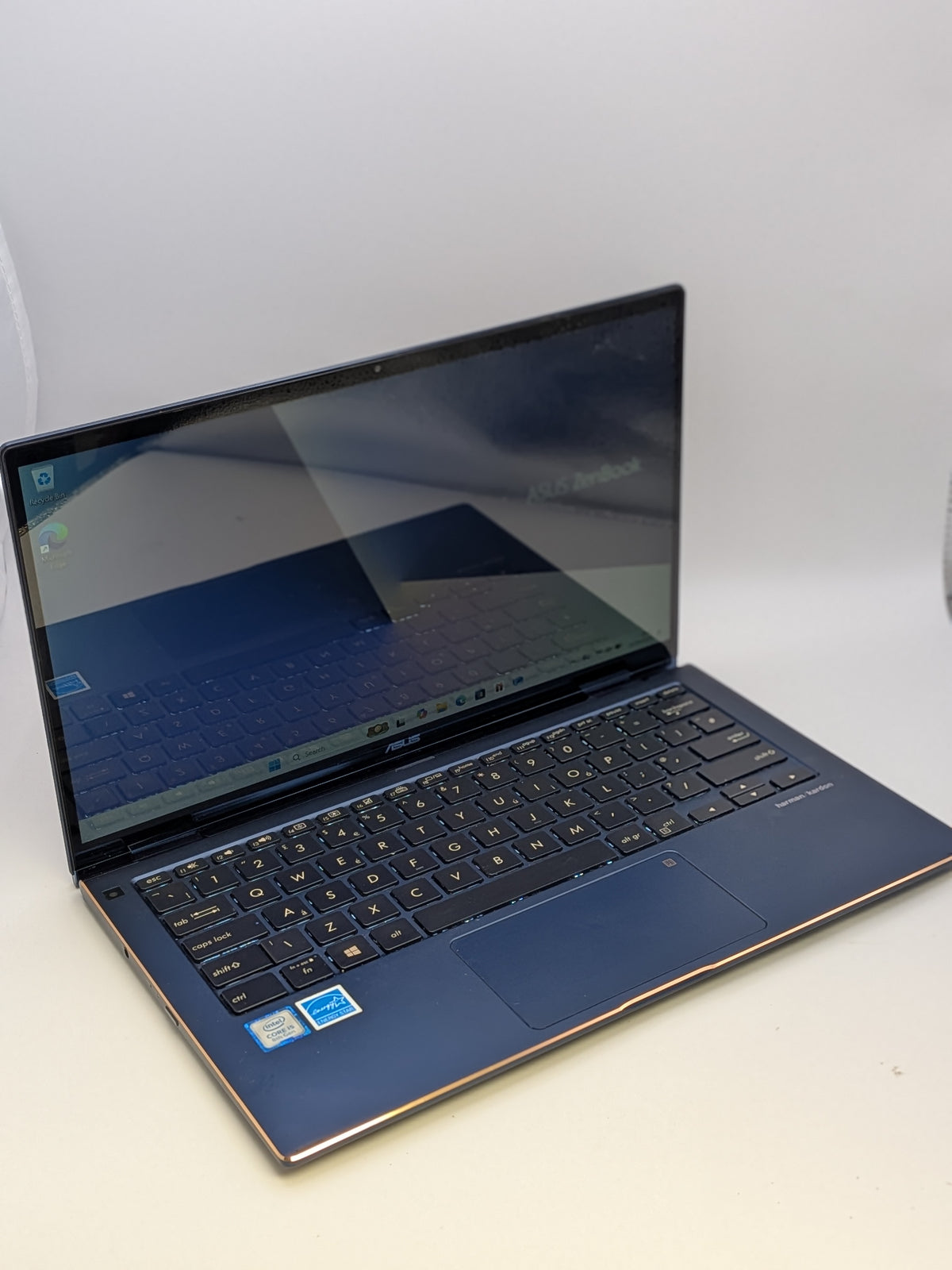 Asus Zenbook Notebook Flip UX362F Grade B