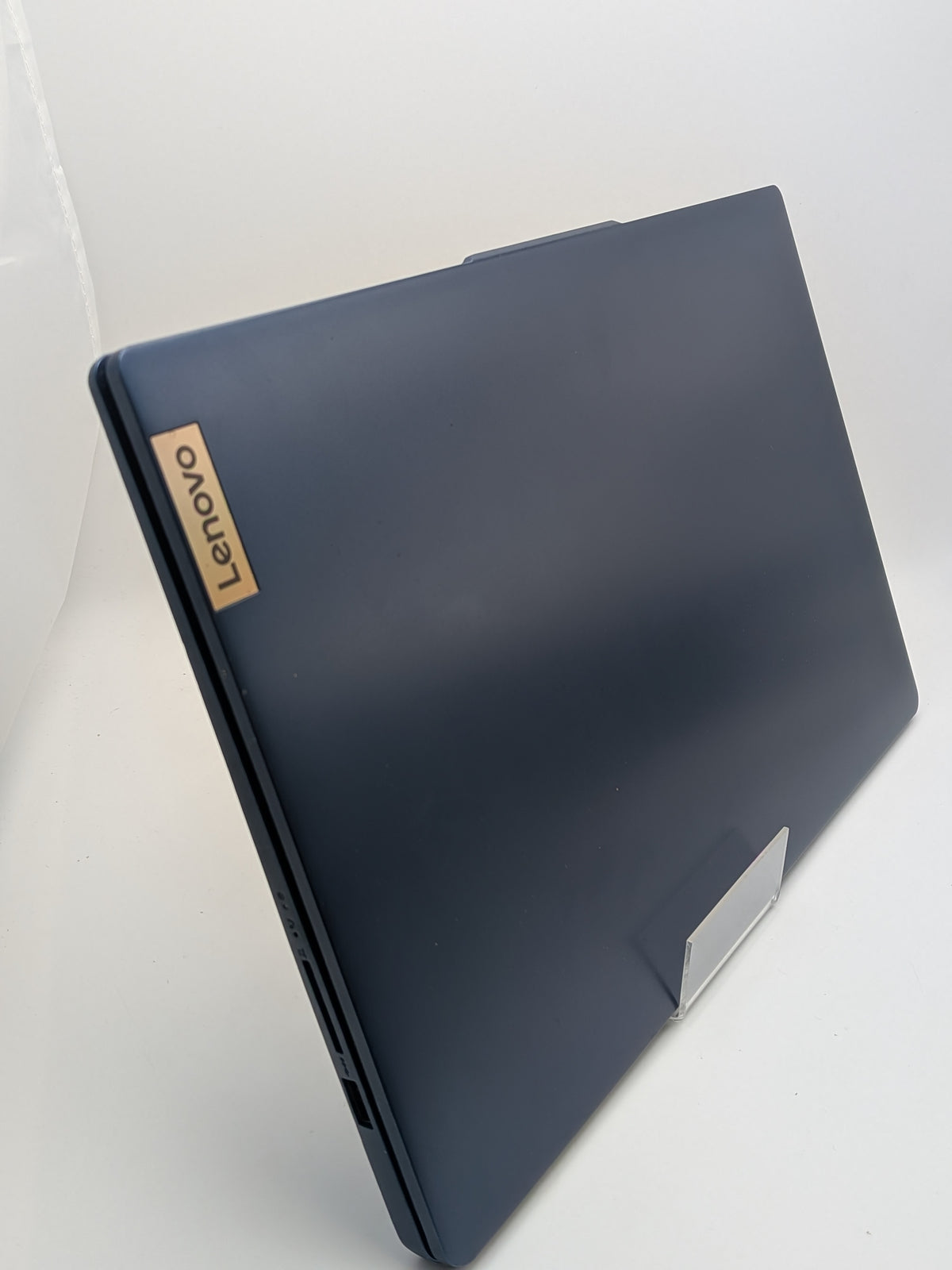 Lenovo Ideapad slim 3 Blue Grade B