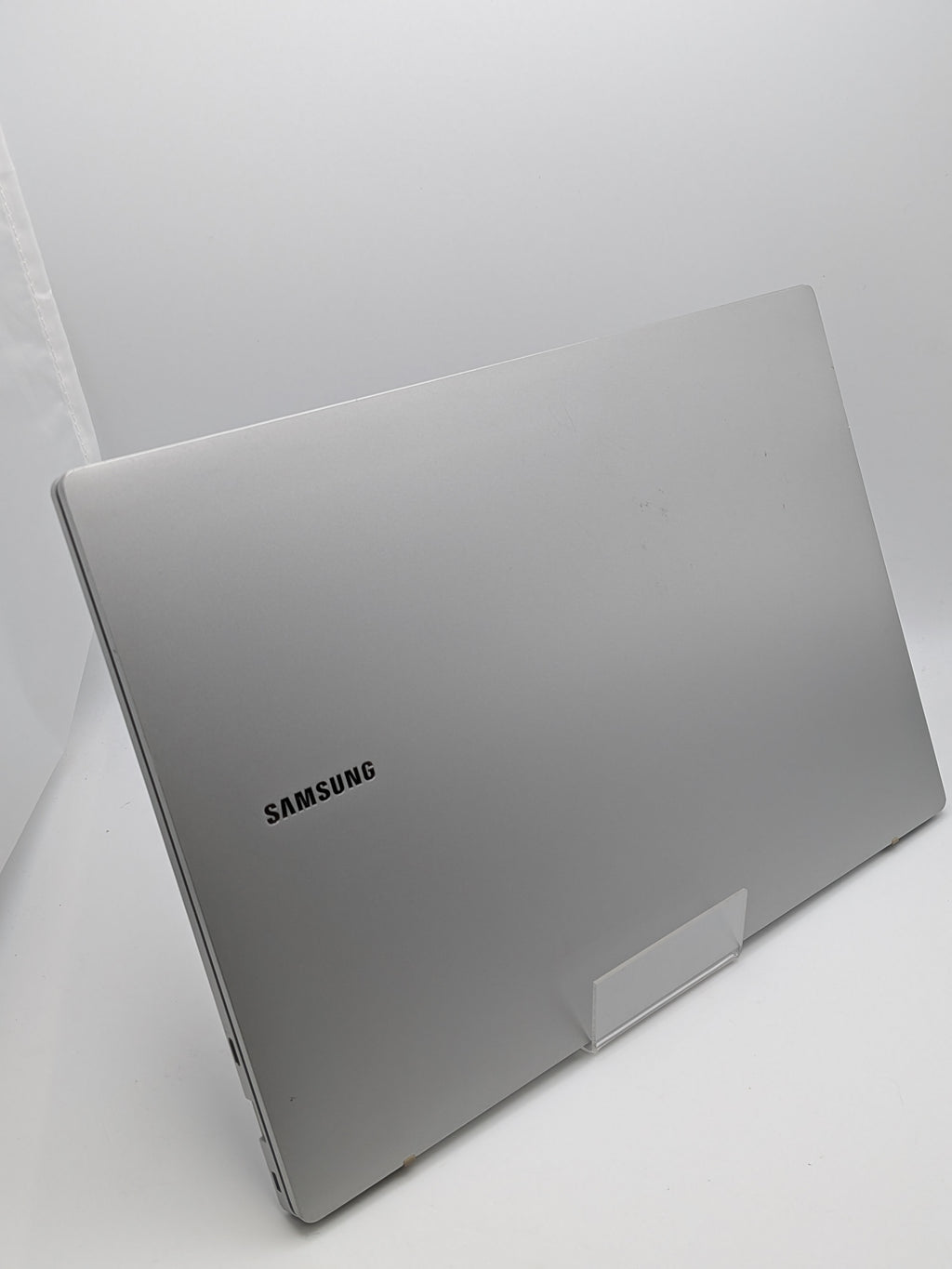 Samsung Galaxy Book2 Go, Silver, Grade B