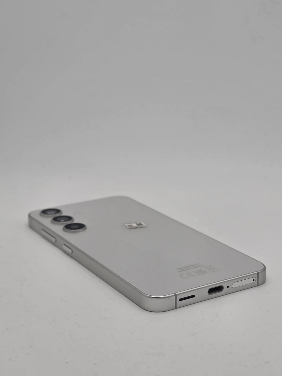 Samsung Galaxy S24 128GB White, Grade B