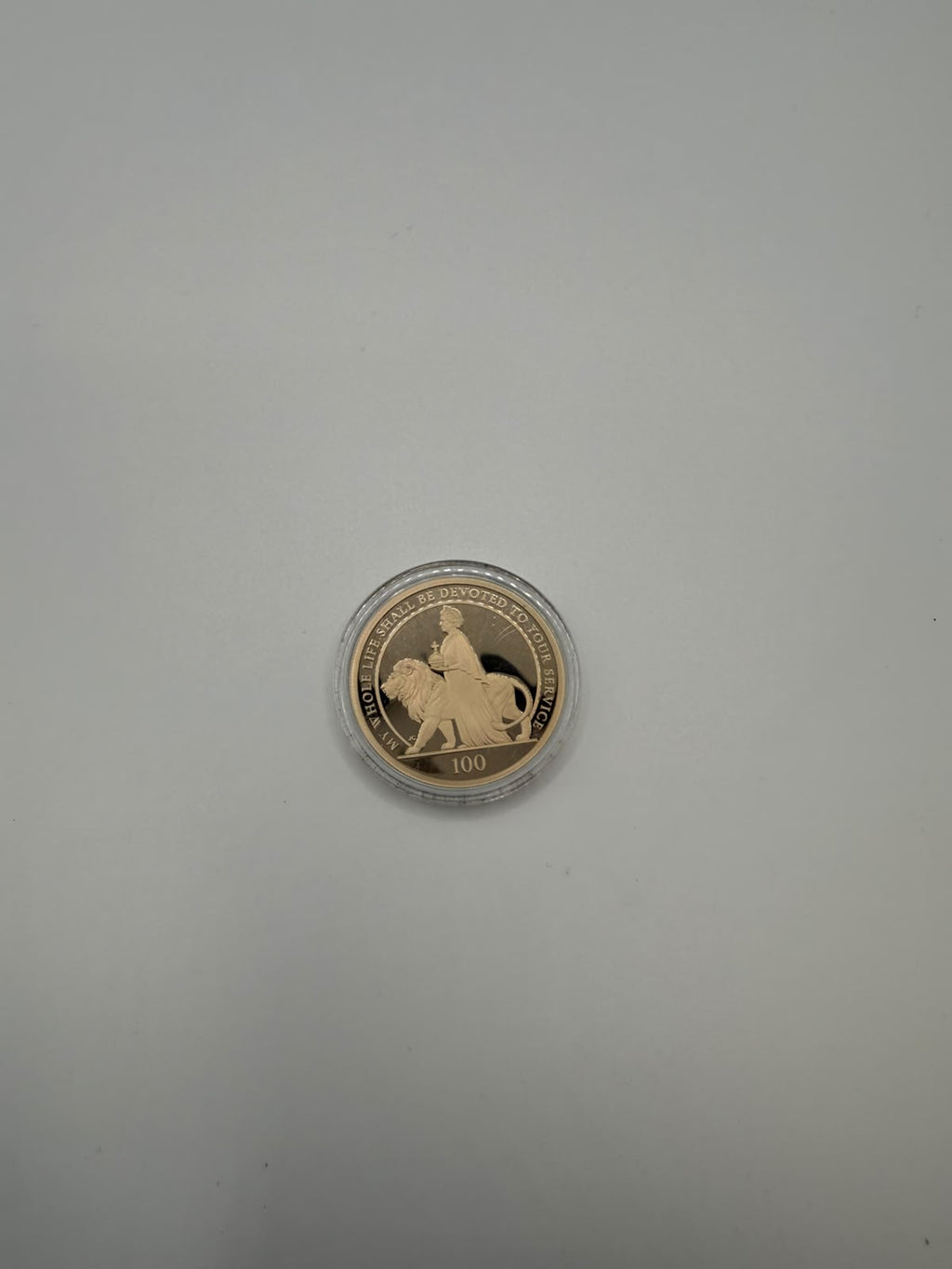 2026 Tristan da Cunha Gold Double Sovereign Queen Elizabeth II Centenary proof coin at Mintro, photo 4