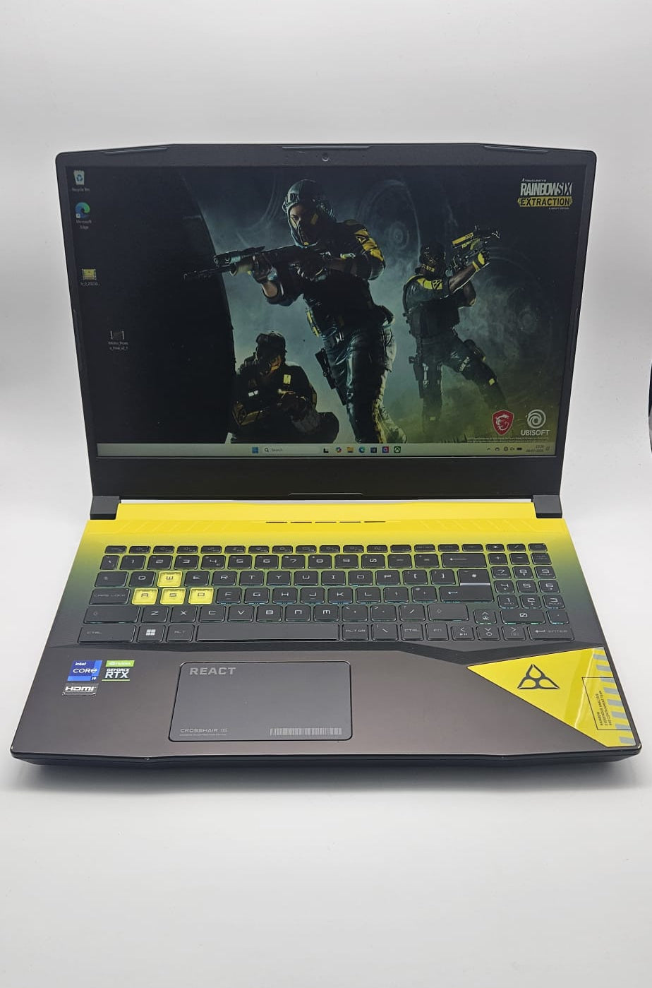 MSI Crosshair R6E Gaming Laptop, i9 12th Gen, RTX 3070, 32GB, 1TB, Grade B