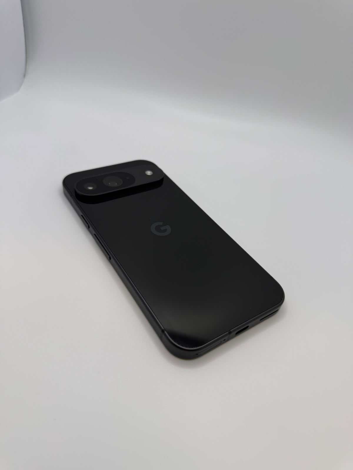 Google Pixel 9 128GB Black Obsidian, Grade A