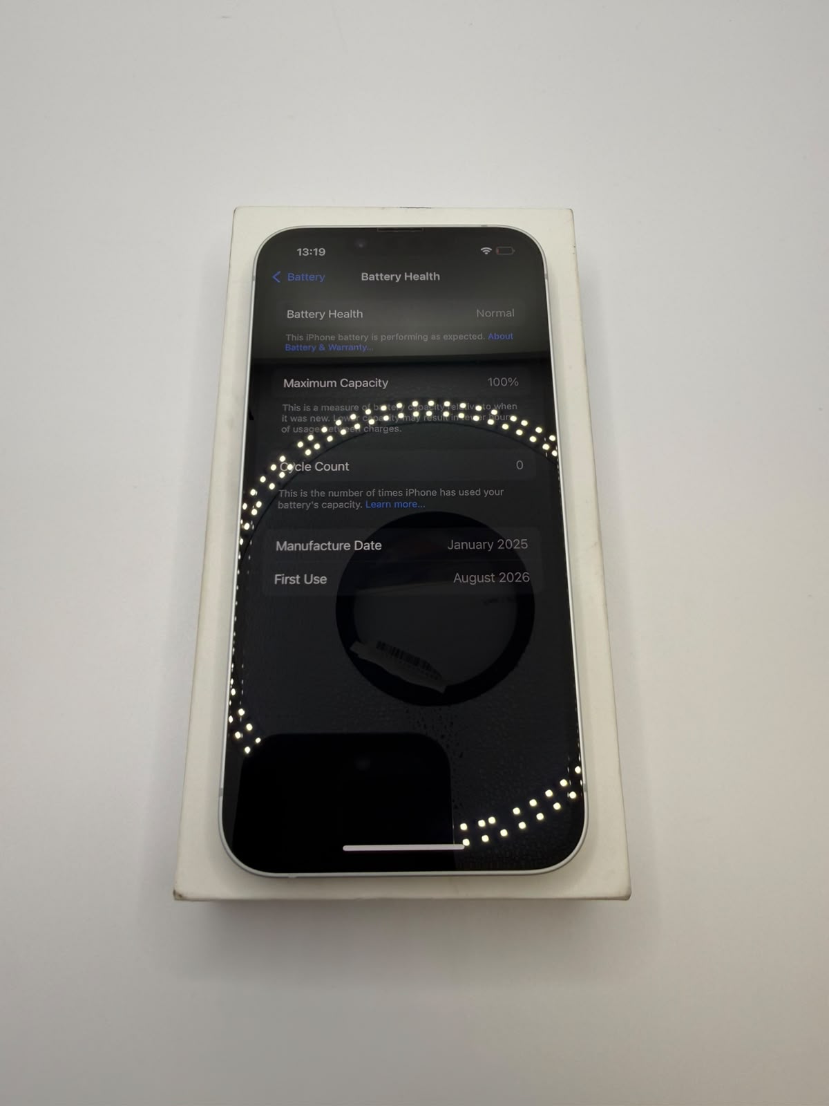 Apple iPhone 16e 128GB White, Grade A