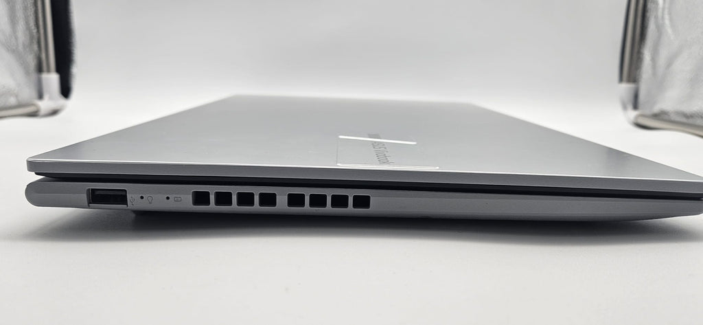 ASUS Vivobook Laptop, Ryzen 7, Grade A