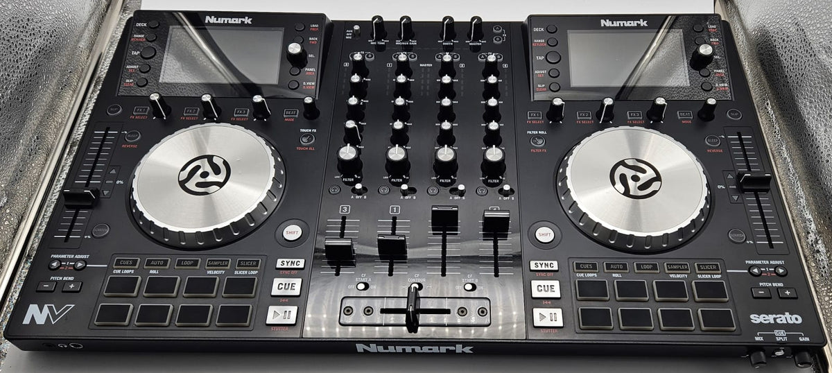 Numark NV2 4Channel DJ Controller, Grade B