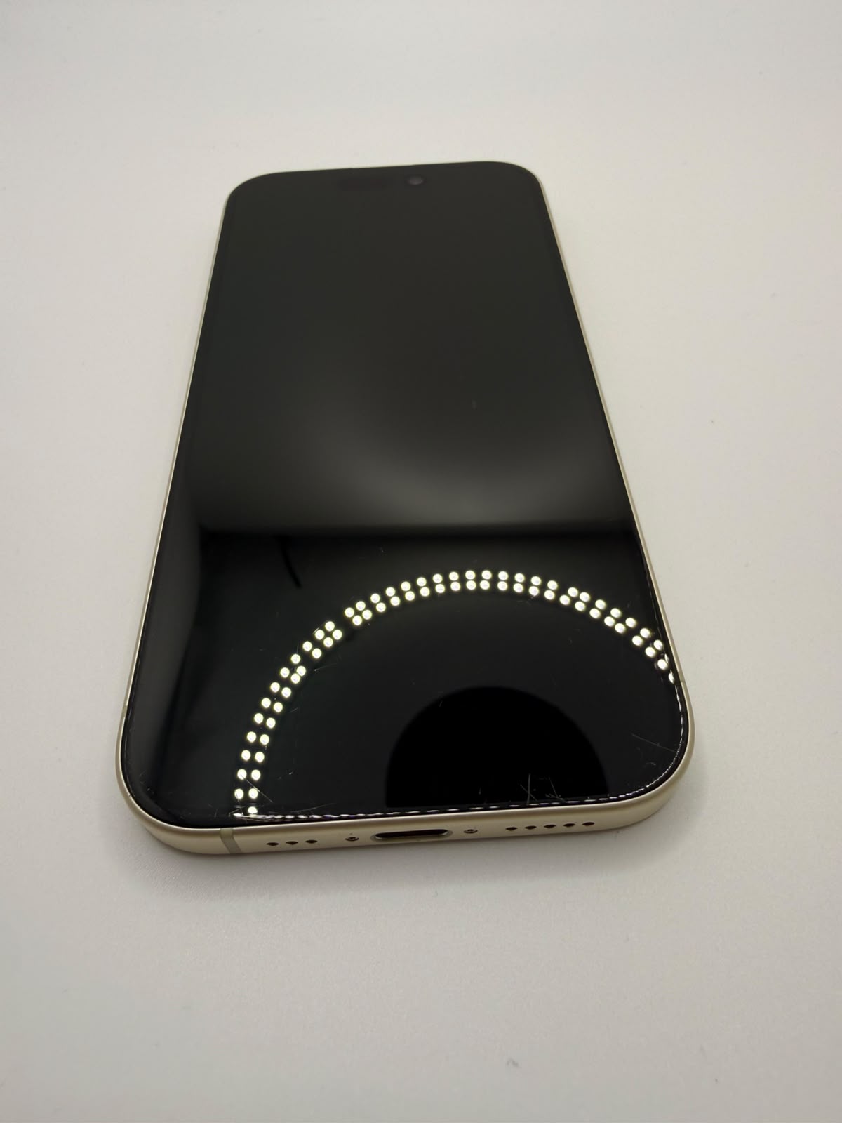 Apple iPhone 15 128GB Yellow, Grade B