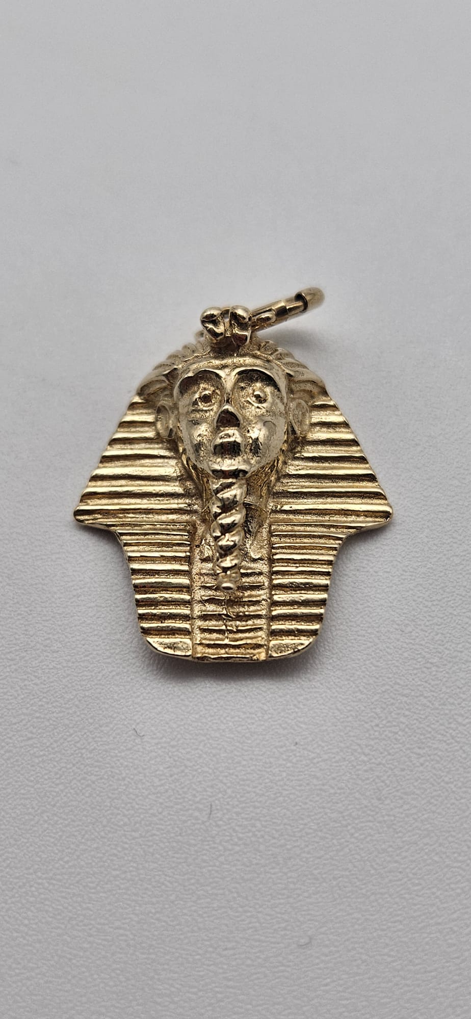 9ct Egyptian Pharoah Charm, 6.36g