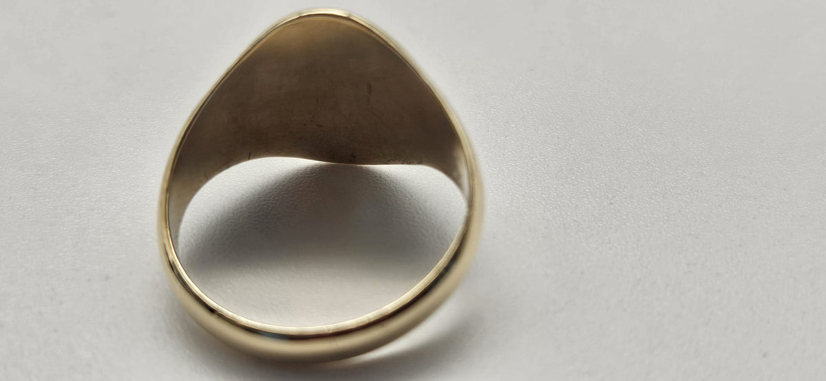9ct Signet Ring, Size L, 3.87g