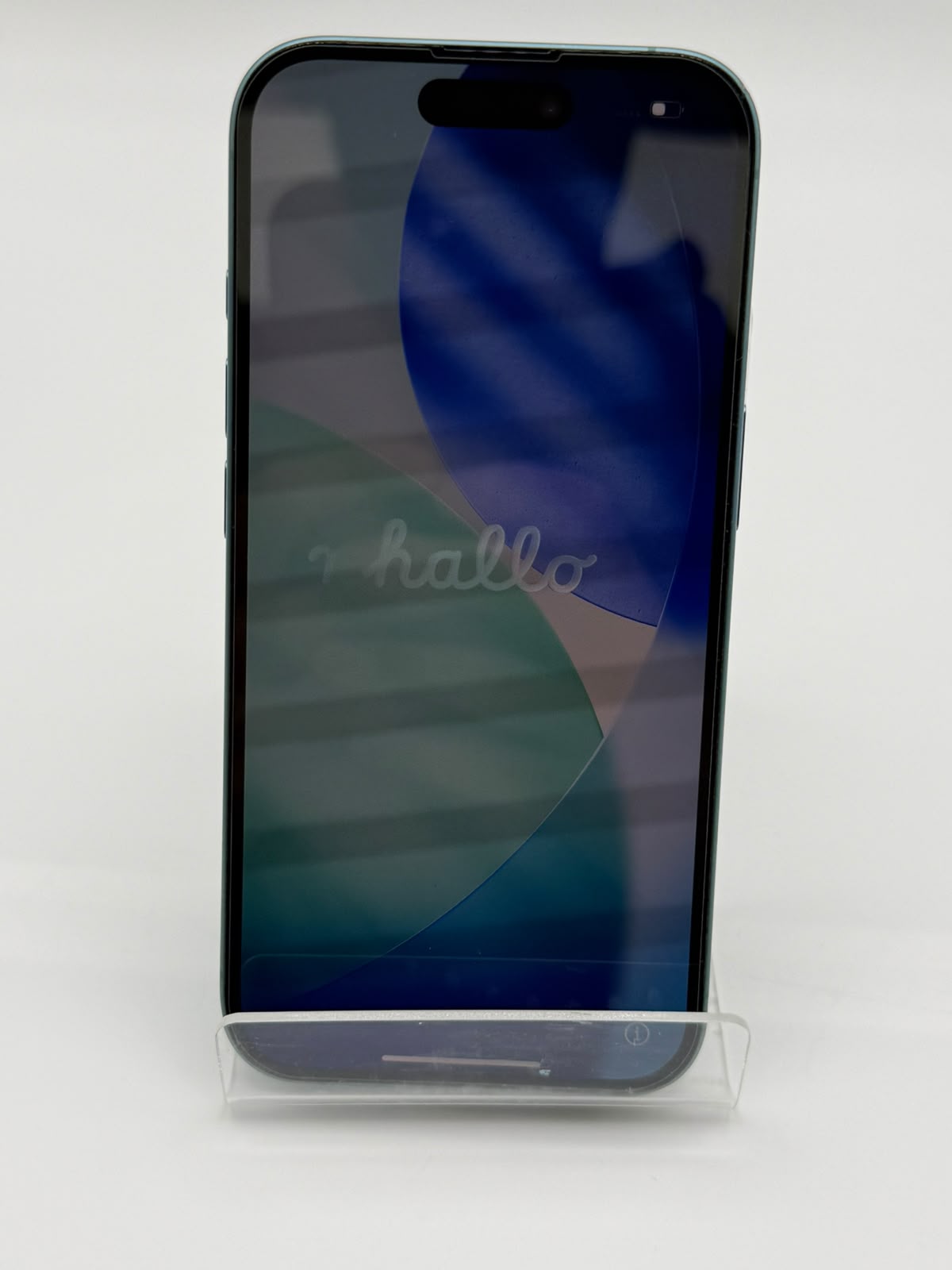Apple iPhone 16 128GB Blue, Grade B