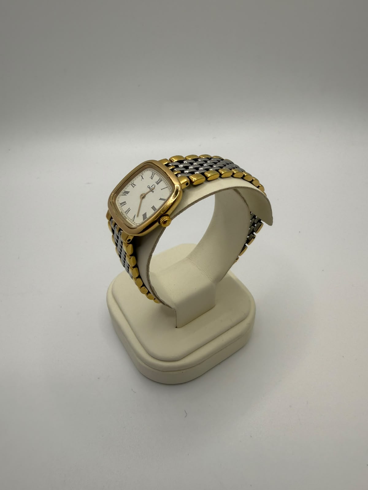 Ladies Vintage Omega DeVille 18ct Plated Watch, Grade C