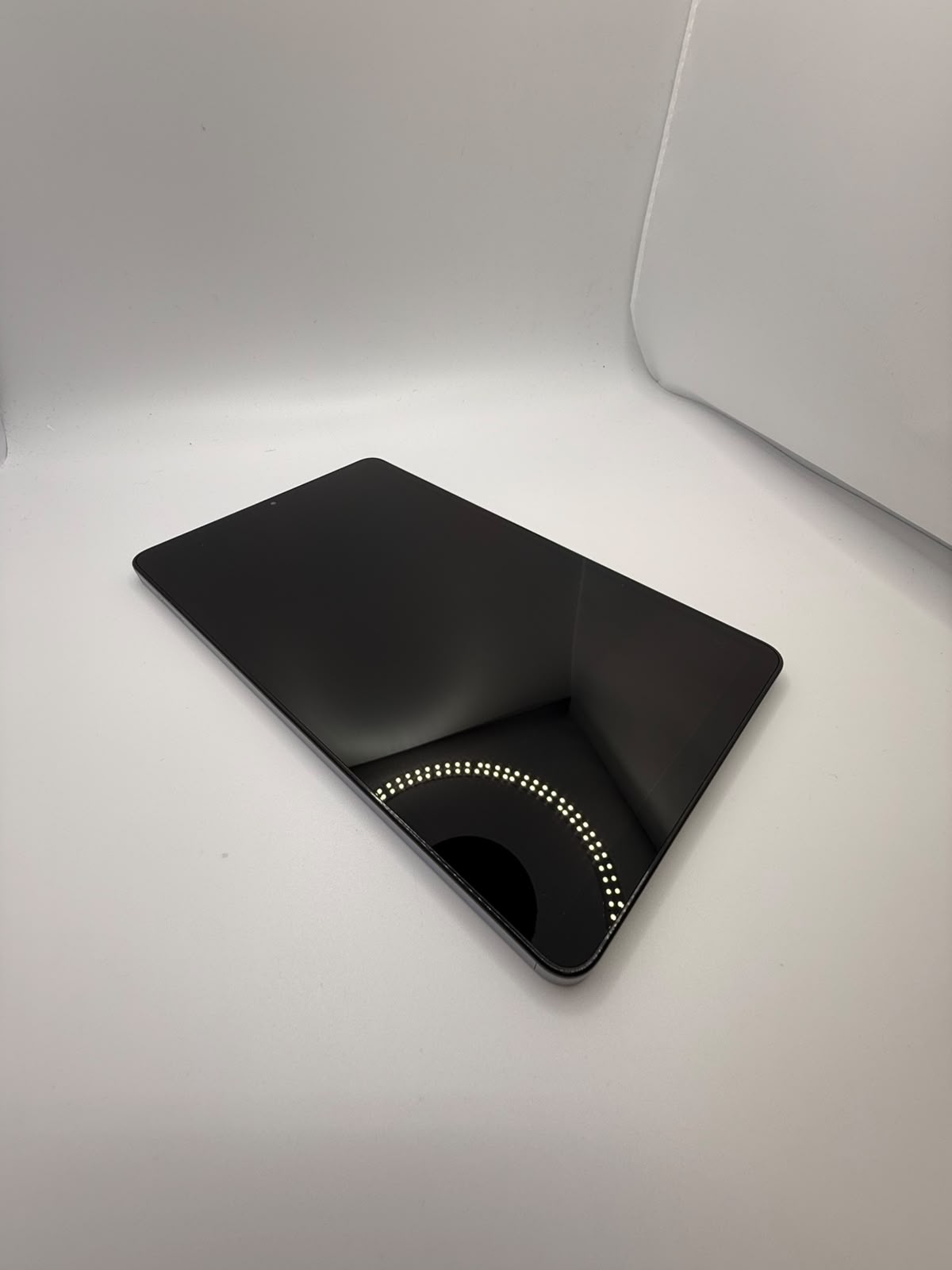 Samsung tab A11, 64GB Graphite, Grade A