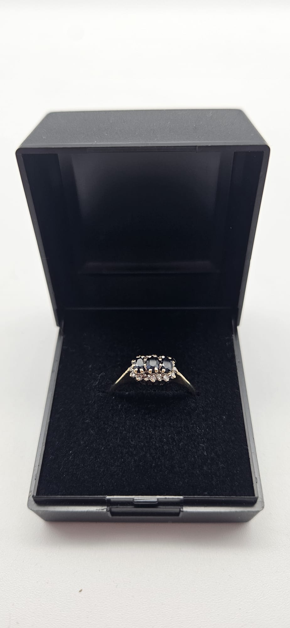9CT Gold & Sapphire Ring, Size N , 1.69g