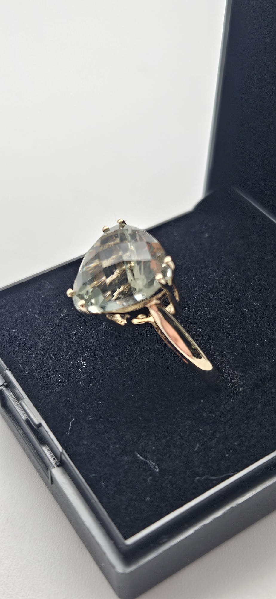 9ct Gold Ring with Stone, Size N ½, 3.53g