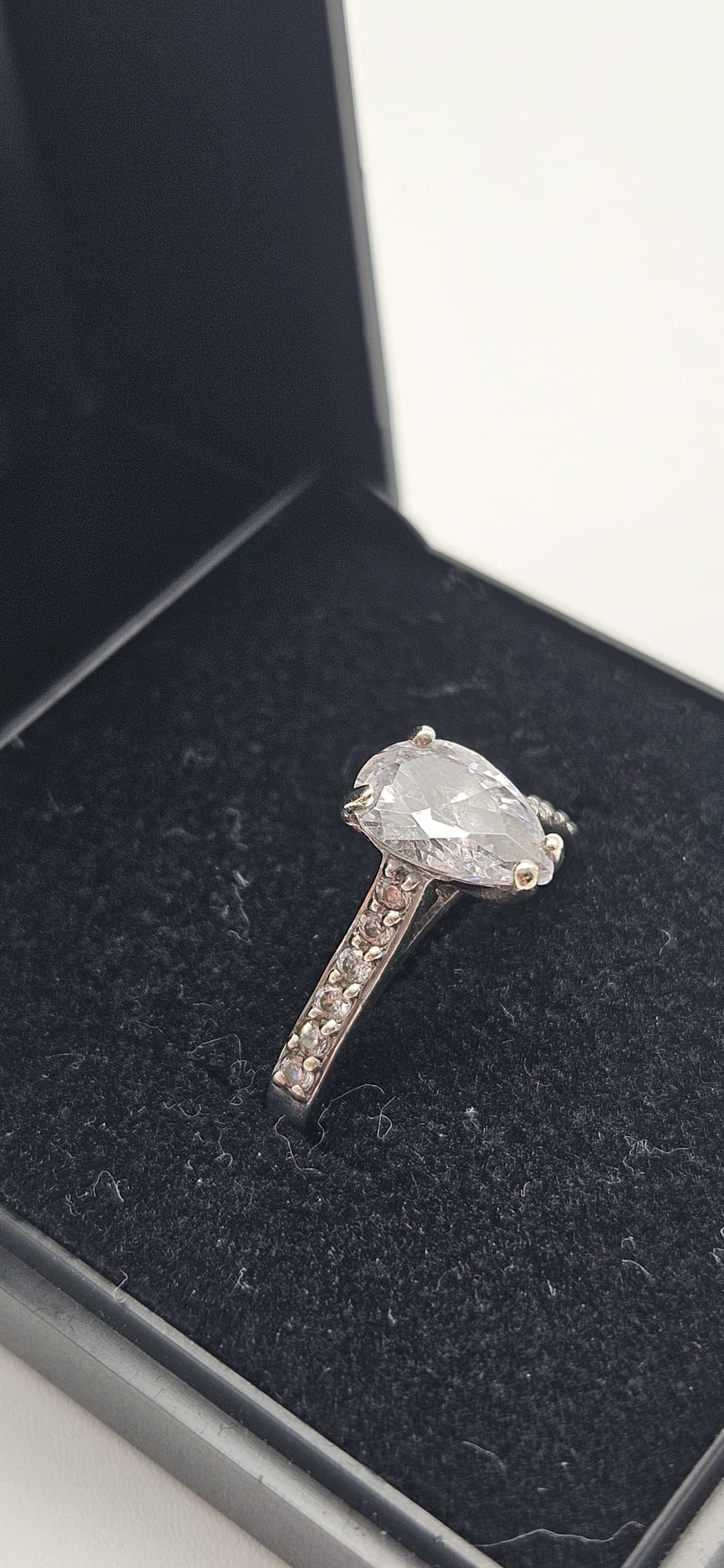 9ct White Gold Diamond & CZ Ring, Size M, 2.3g