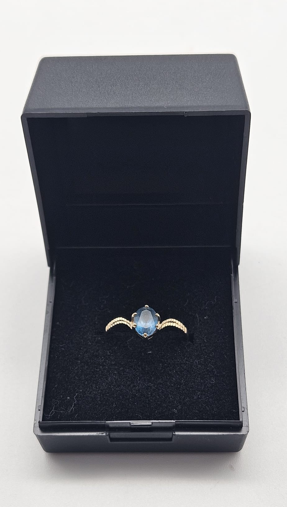 9ct Gold Blue Gem Ring, Size O, 1.32g