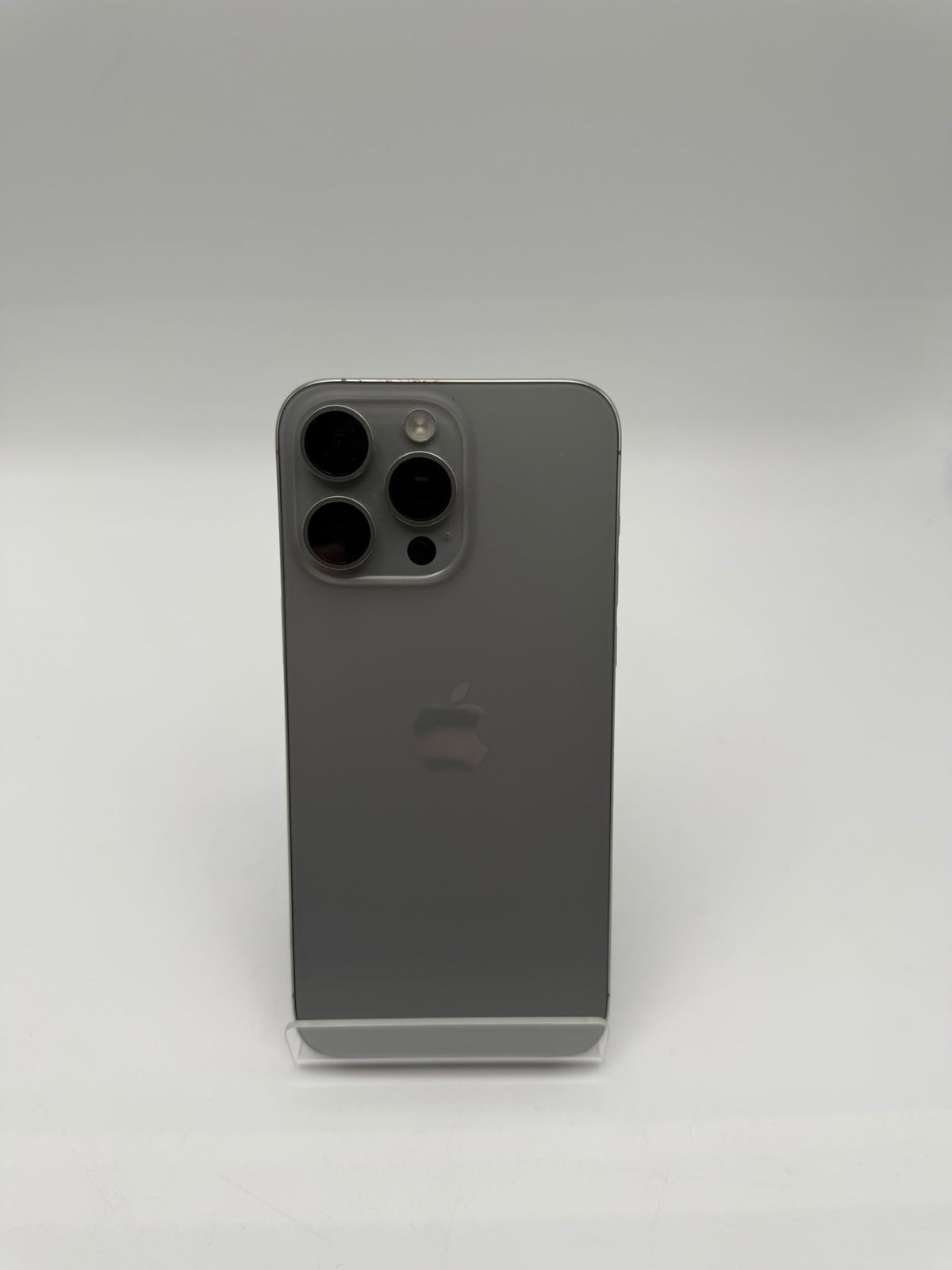 Apple iPhone 15 Pro Max 256GB Space Grey, Grade B