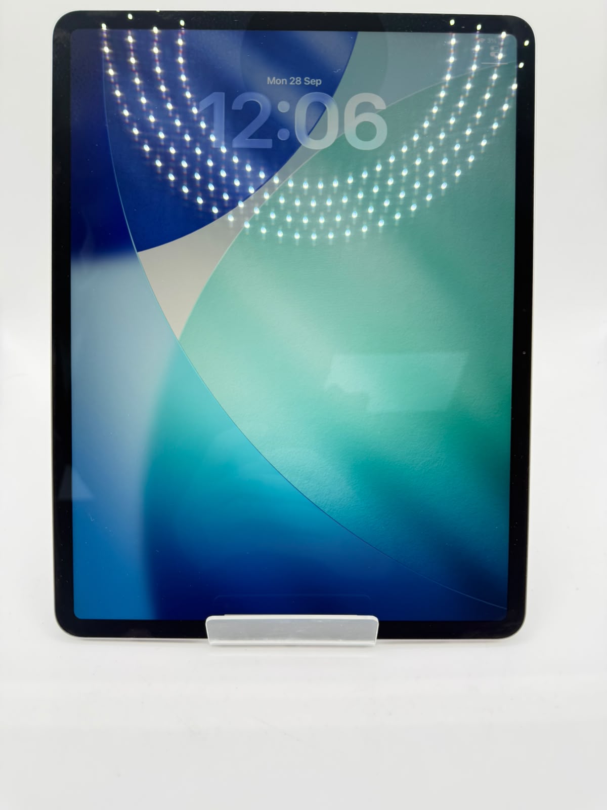 Apple iPad Air (M4) 128GB Space Grey, Grade A
