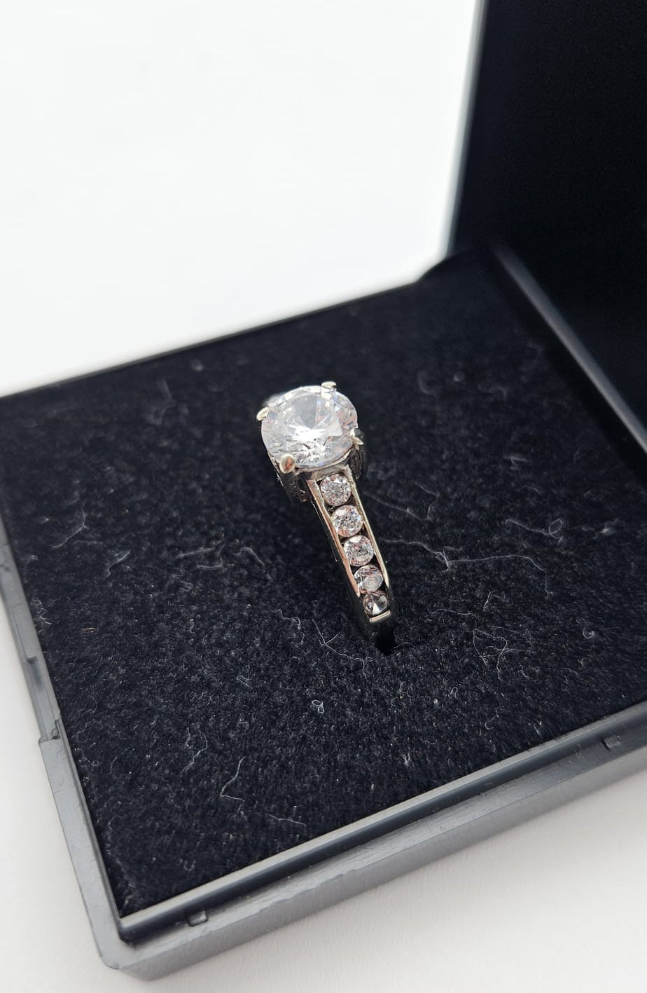 9ct White Gold Cubic Zirconia Ring, Size L, 1.98g