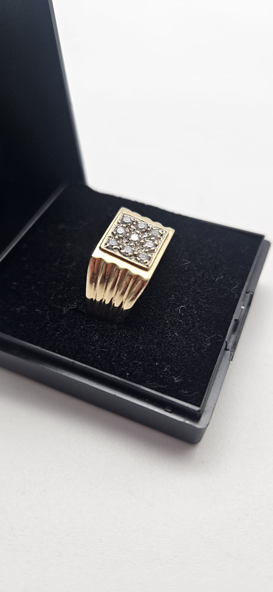 9ct Gents Square Cubic Zirconia Ring, Size R, 5.16g