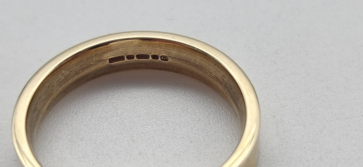 9ct Gold Band Ring, Size N, 3.3g