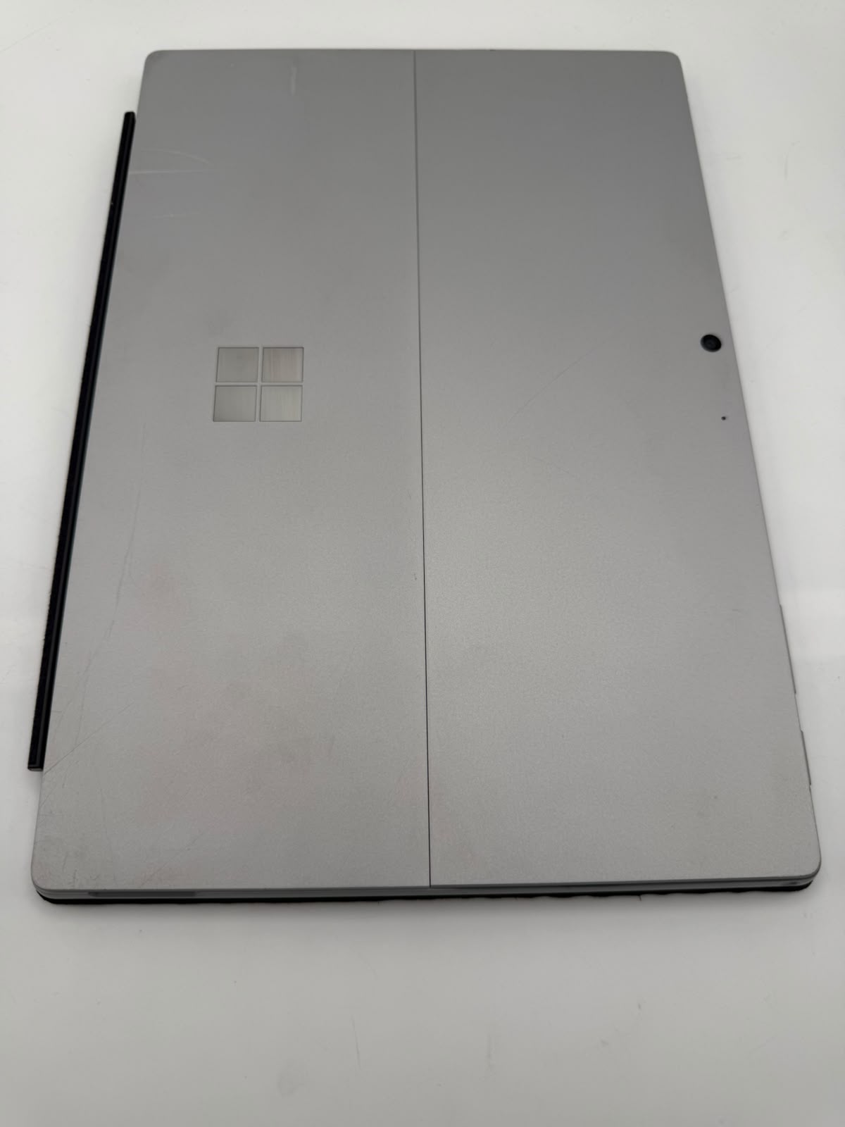 Windows Surface Pro 7 Plus, Grade B