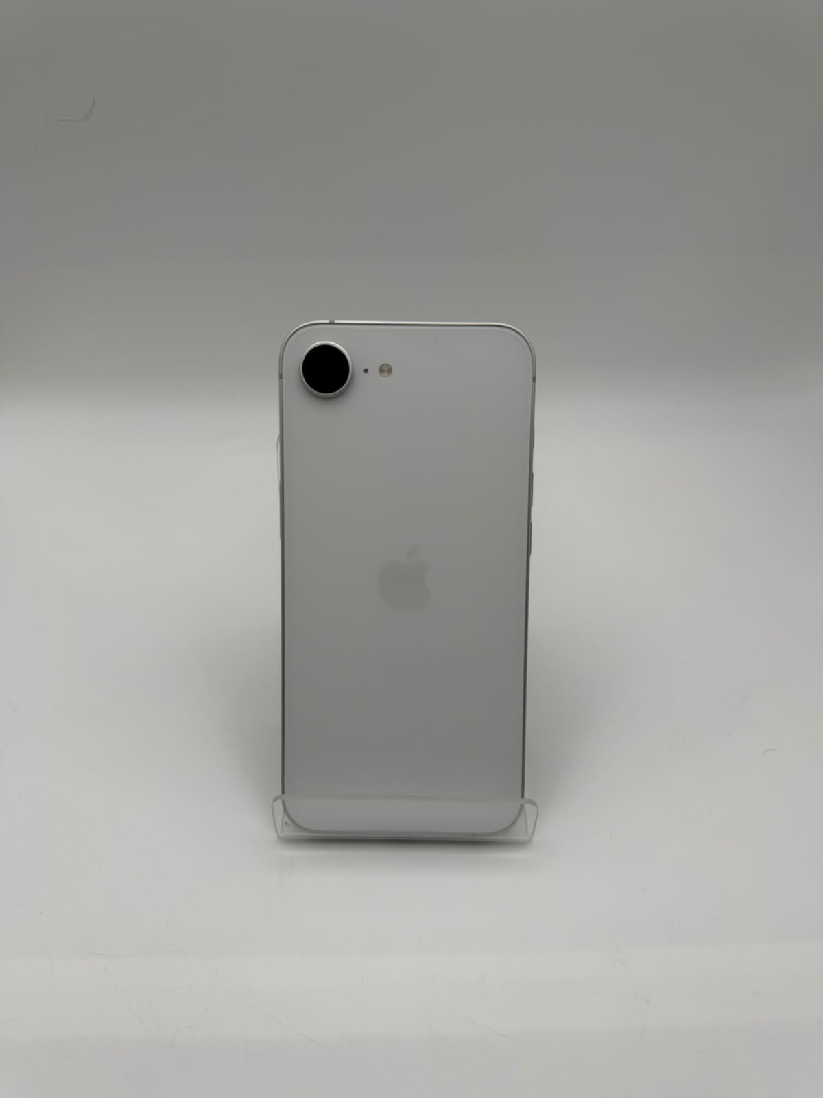 Apple iPhone 16e 128GB White, Grade B