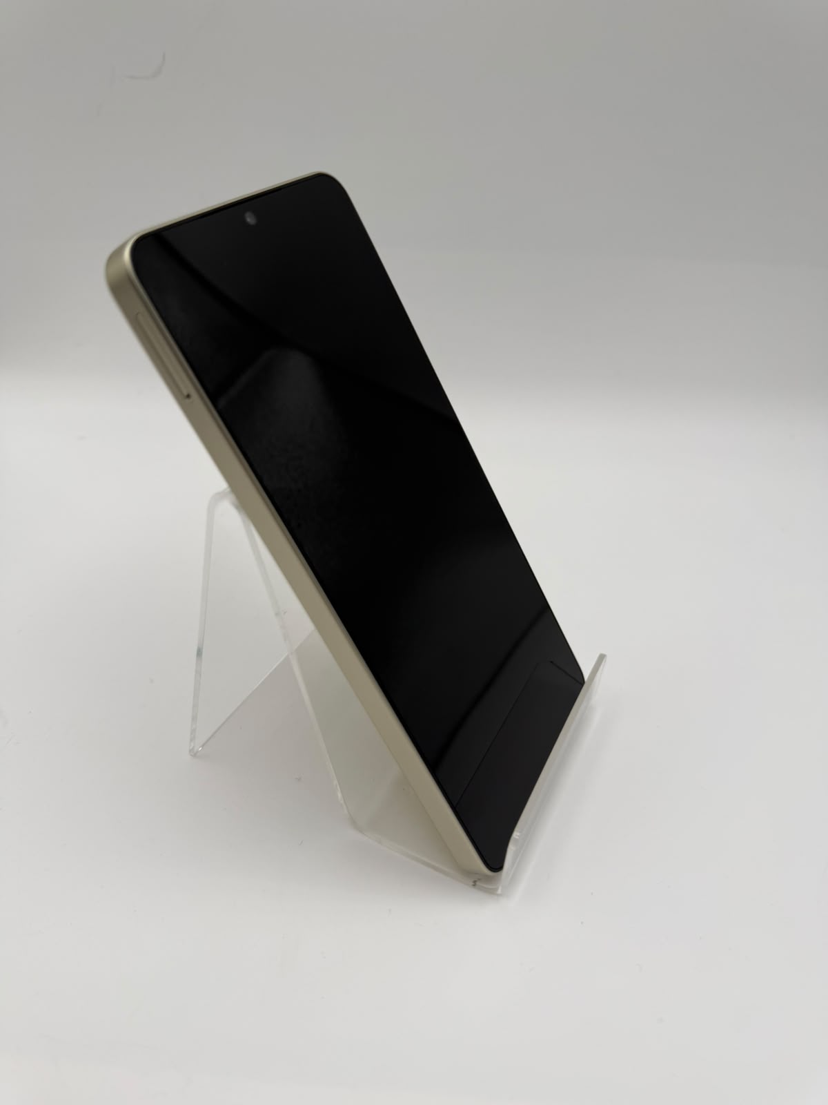 Samsung Galaxy A06, 128GB, Grade B.