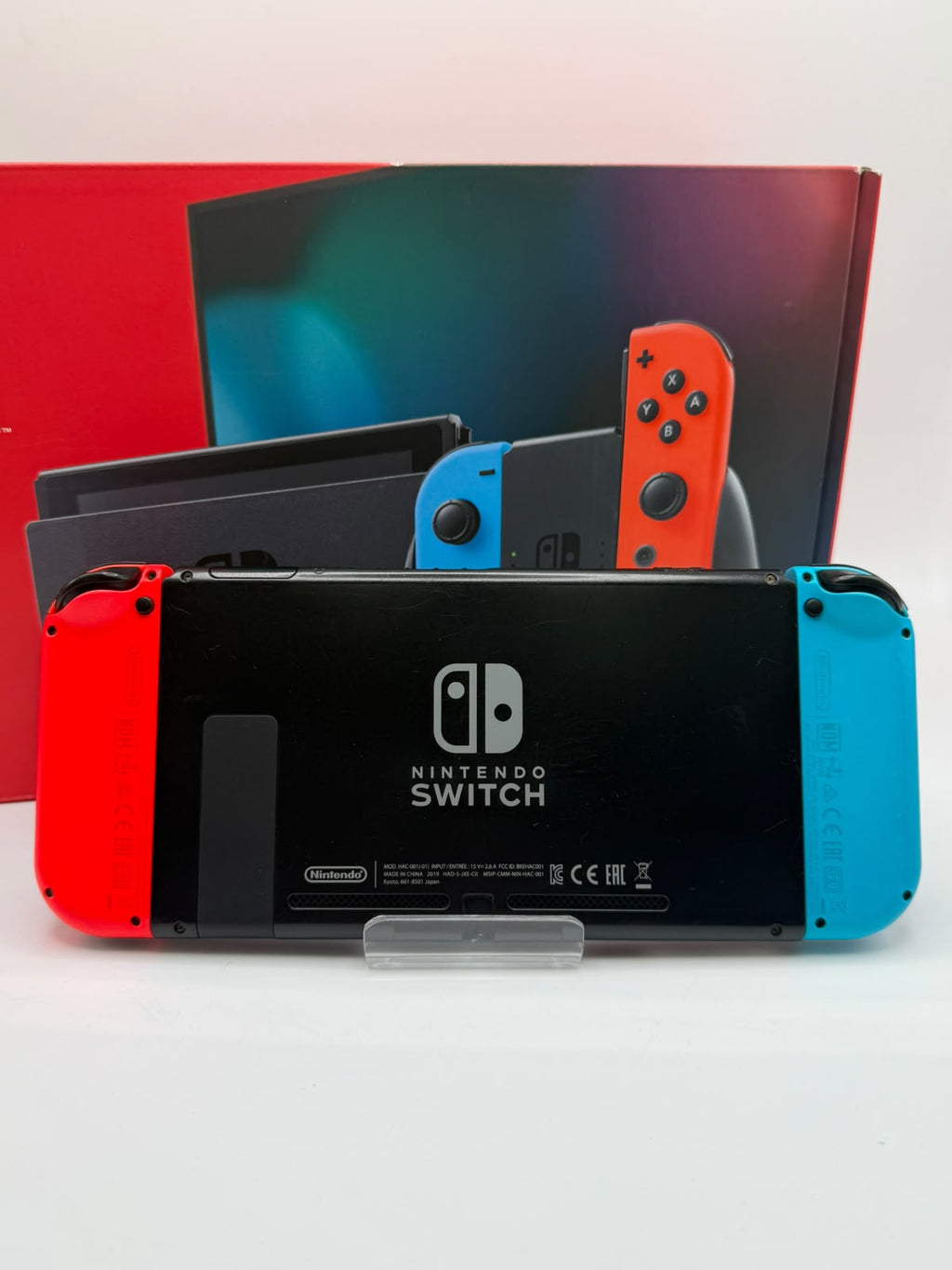 Nintendo Nintendo Switch 32GB Red and Blue, Grade B