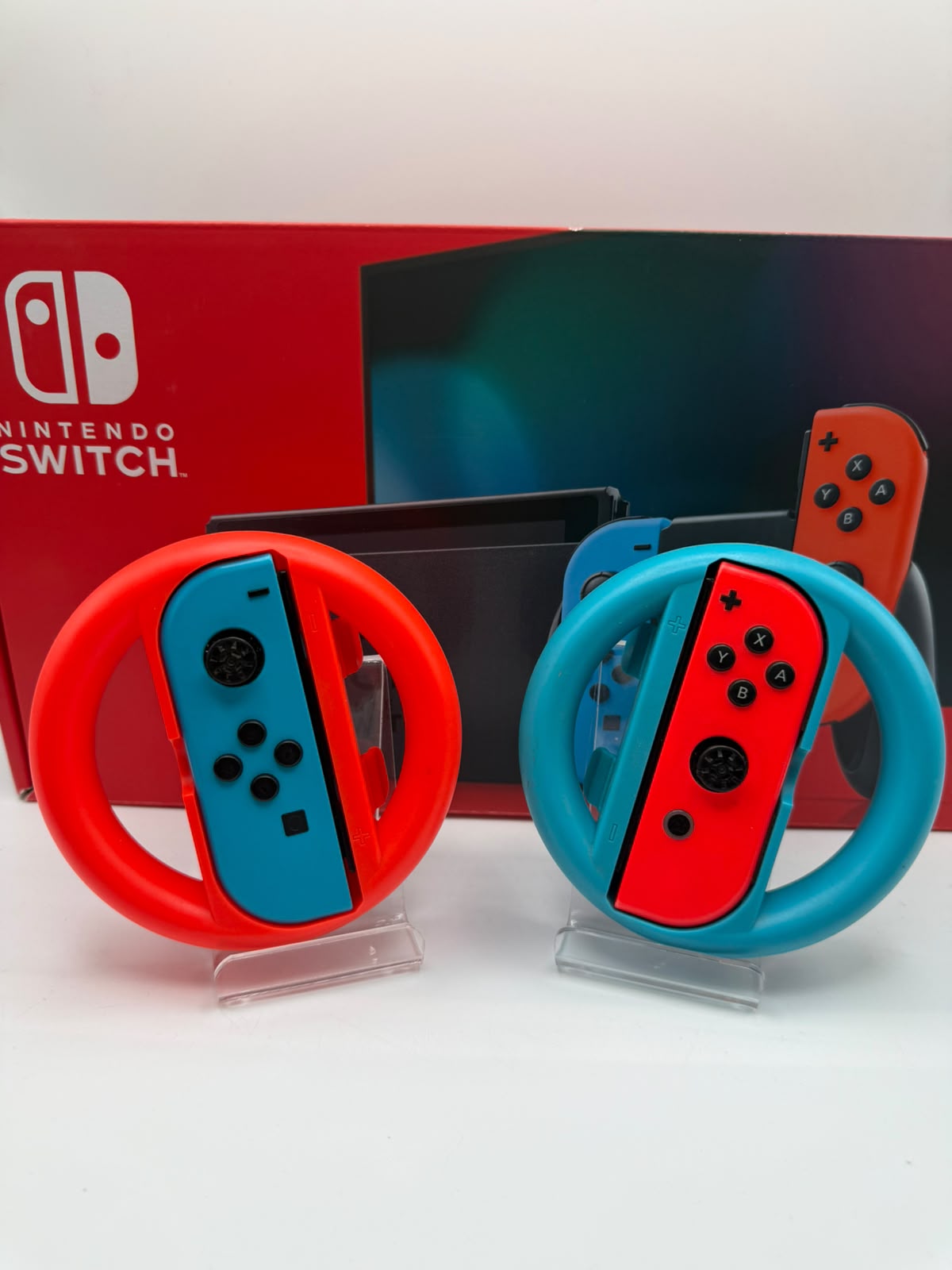 Nintendo Nintendo Switch 32GB Red and Blue, Grade B