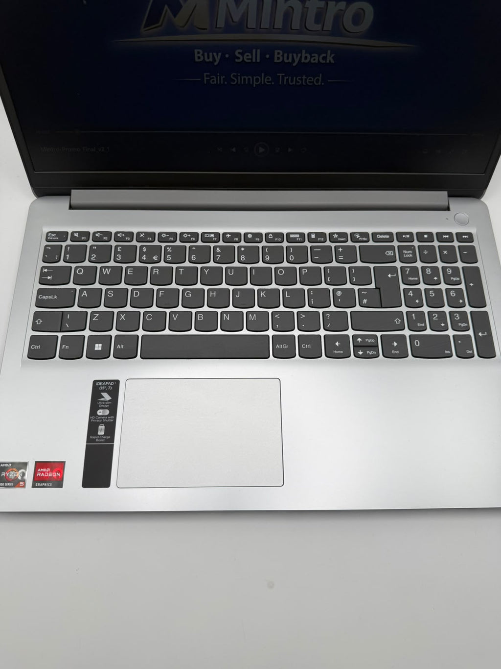 Lenovo IdeaPad 1 512GB, Grade B.