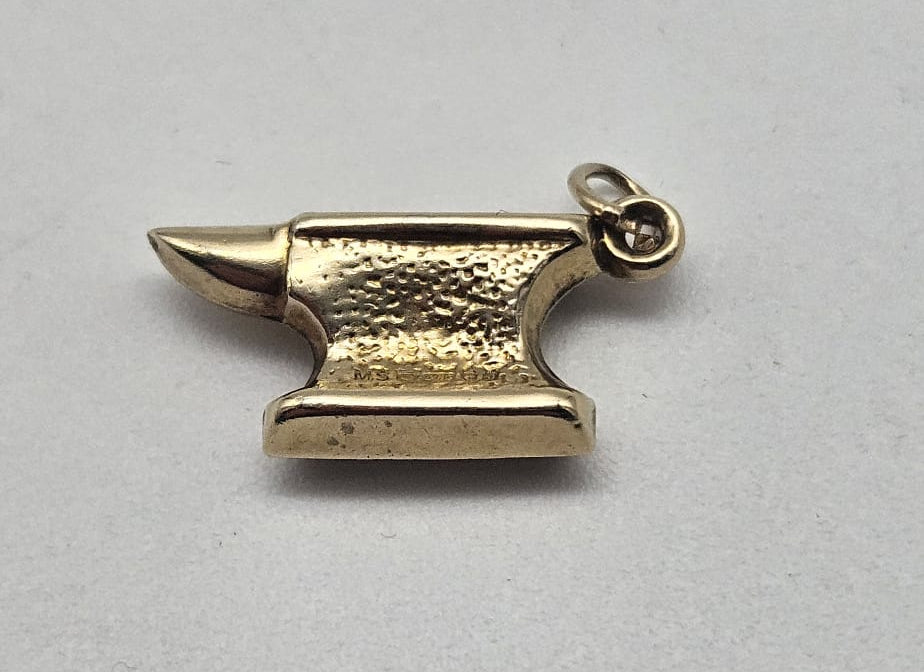 9ct Gold Anvil Charm , 0.7g