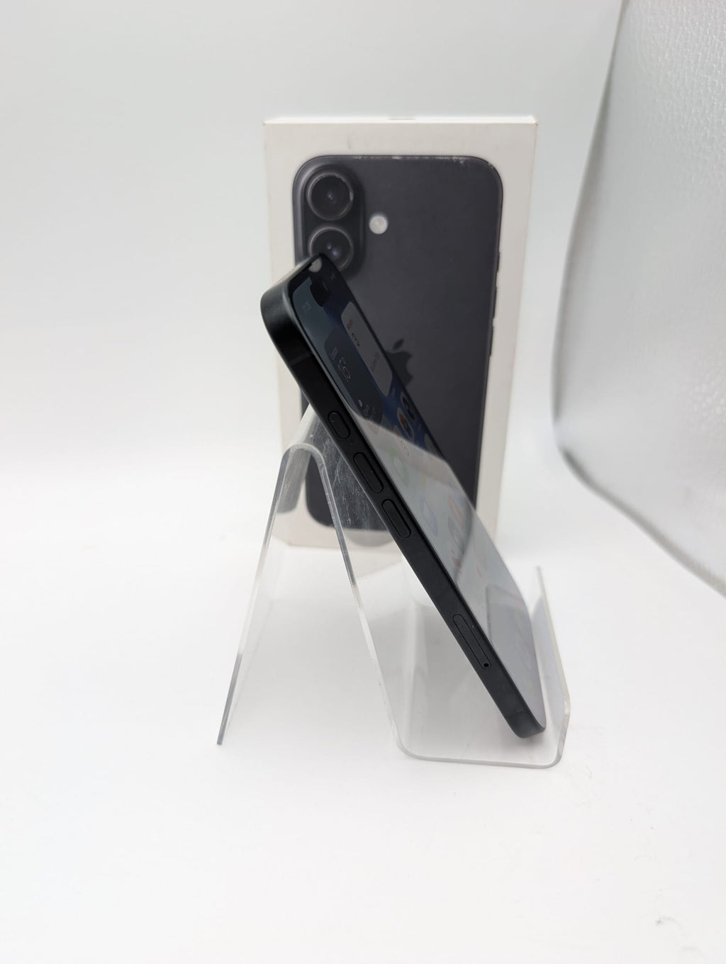 Apple iPhone 16 128GB Black, Grade B