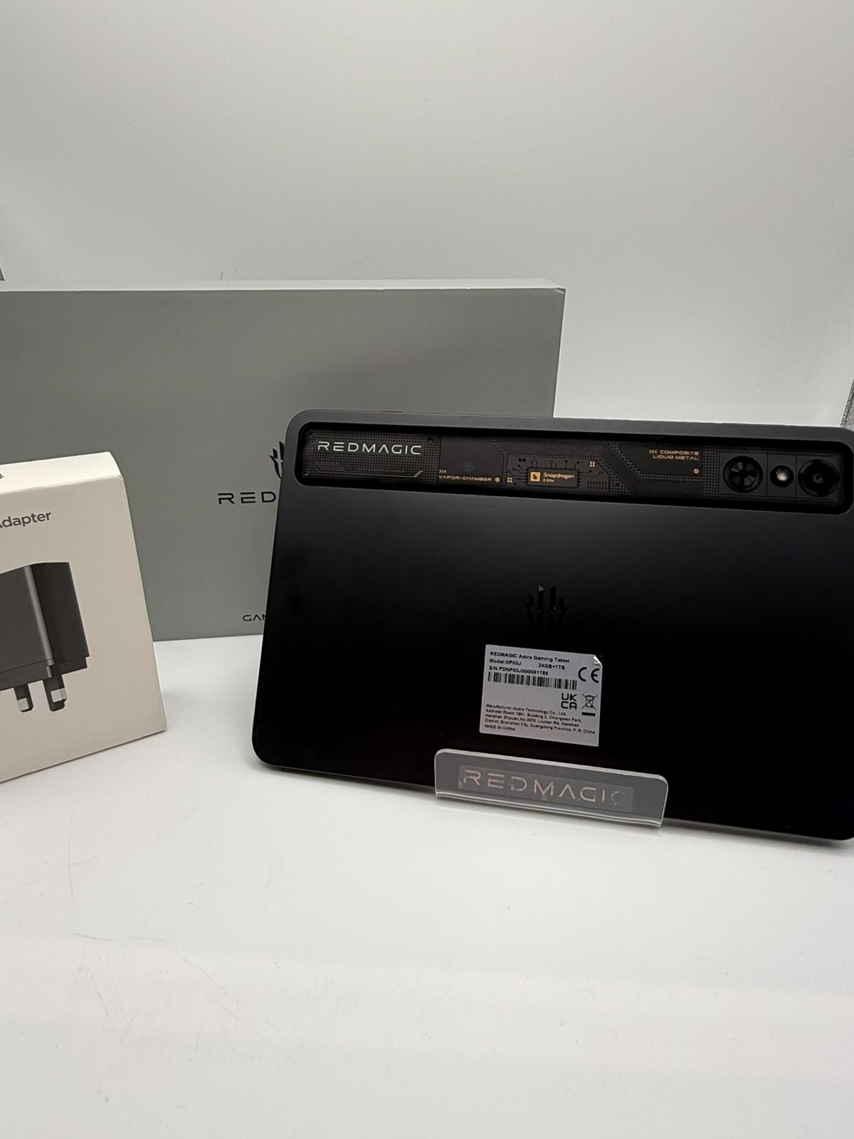 Redmagic Astra Gaming Tablet 1TB, Grade A