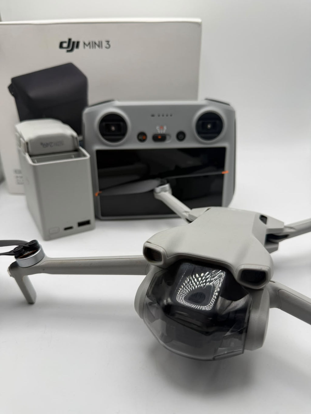 DJI Mini 3 Drone, Grade B