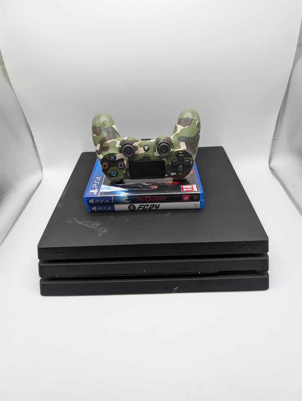 Sony PS4 Pro 1TB Black, Grade B