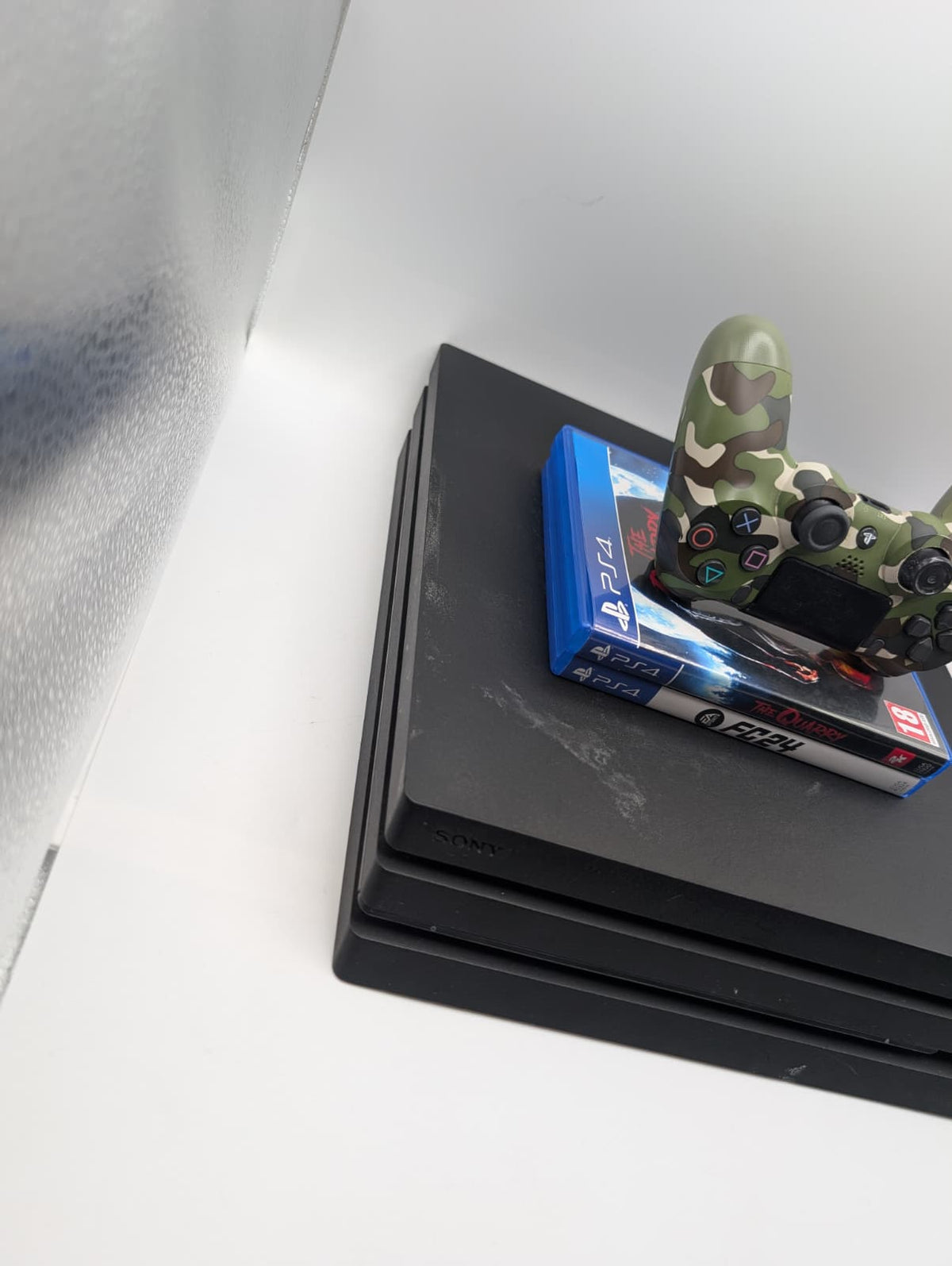 Sony PS4 Pro 1TB Black, Grade B