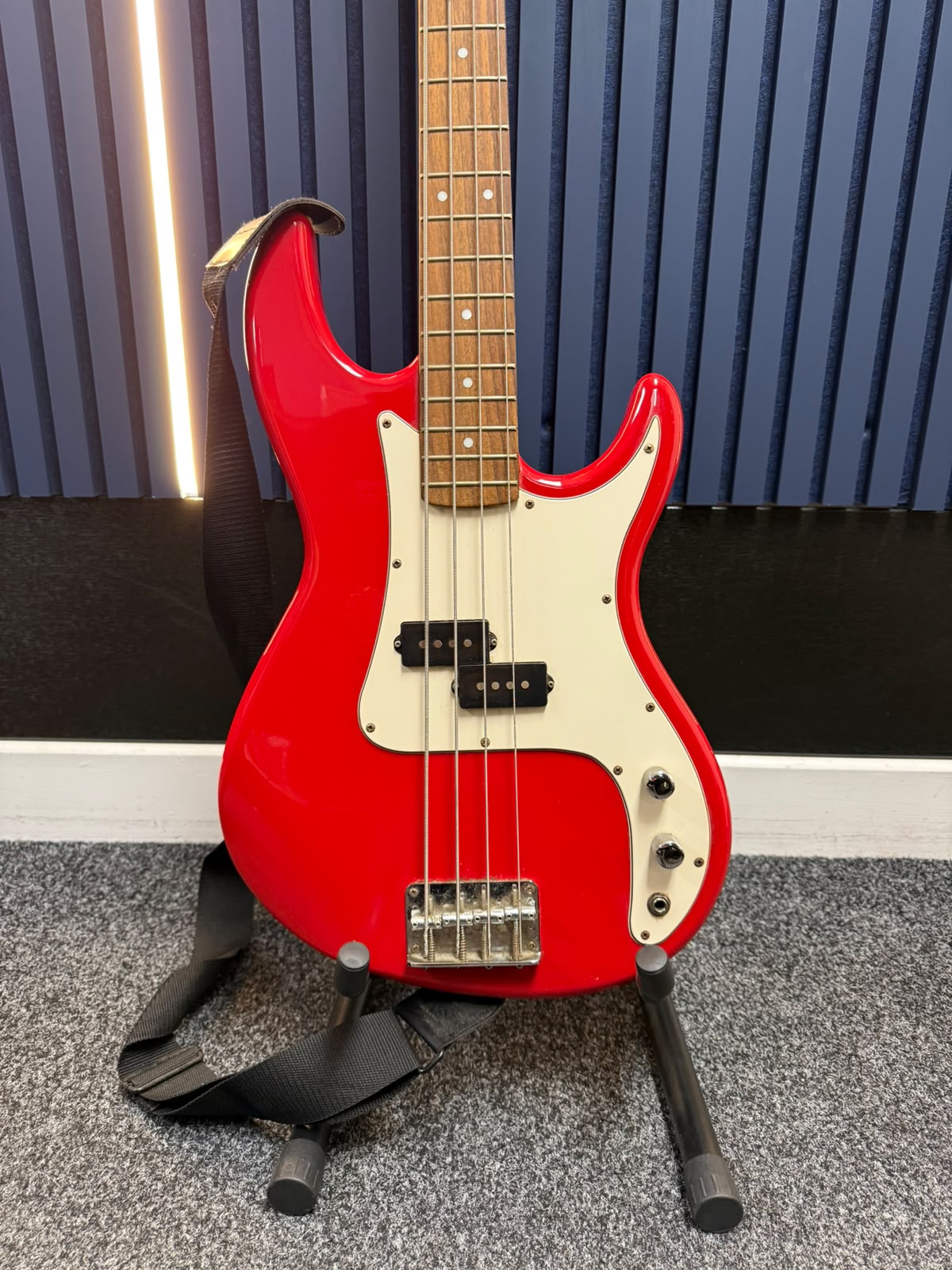 Cruzer by Crafter P-Bass Style Bass Guitar, Grade B
