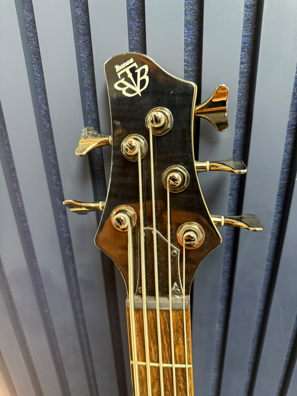 Ibanez BTB405QM, Grade B