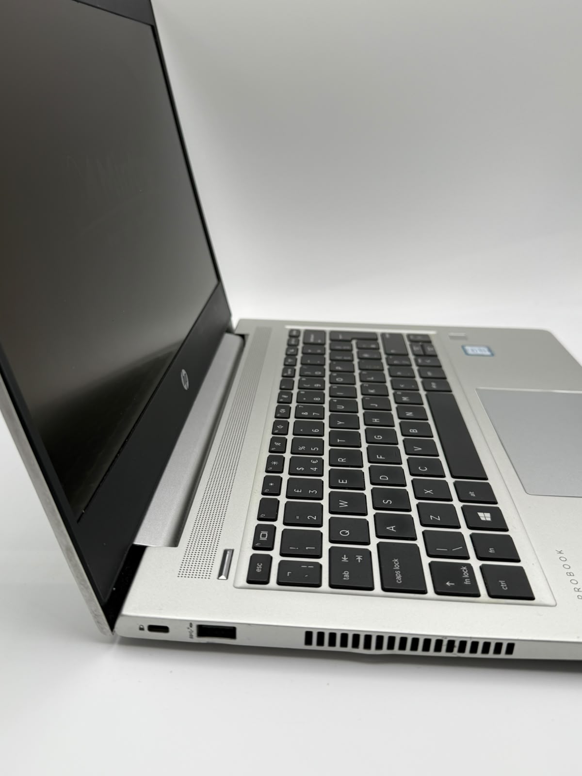 Hp Laptop EliteBook 745 256GB, Grade c.