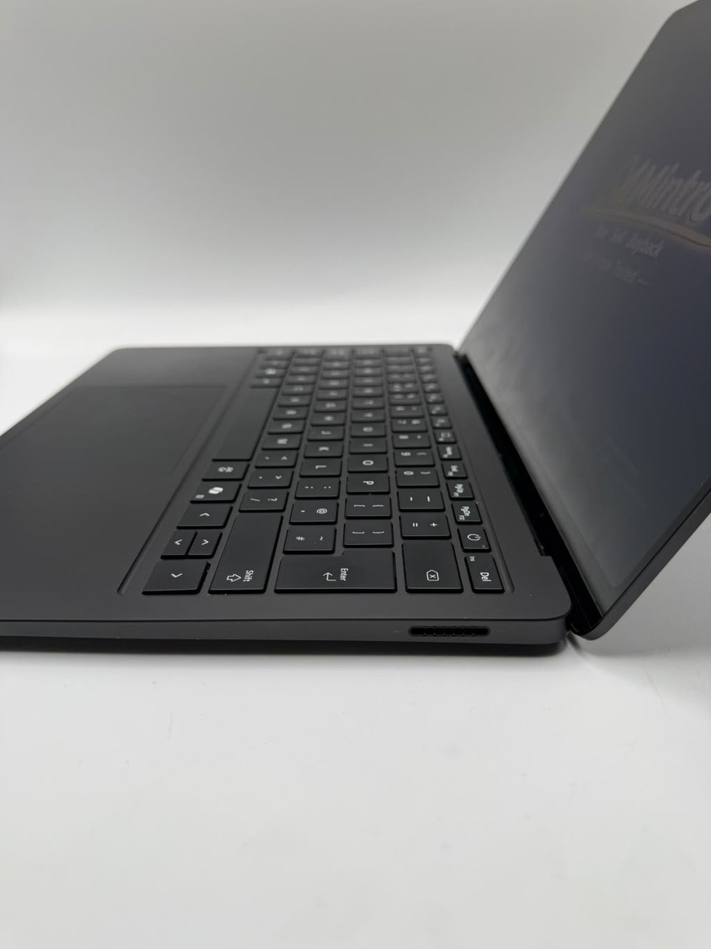 Microsoft windows surface 7th gen 512SSD, Grade A