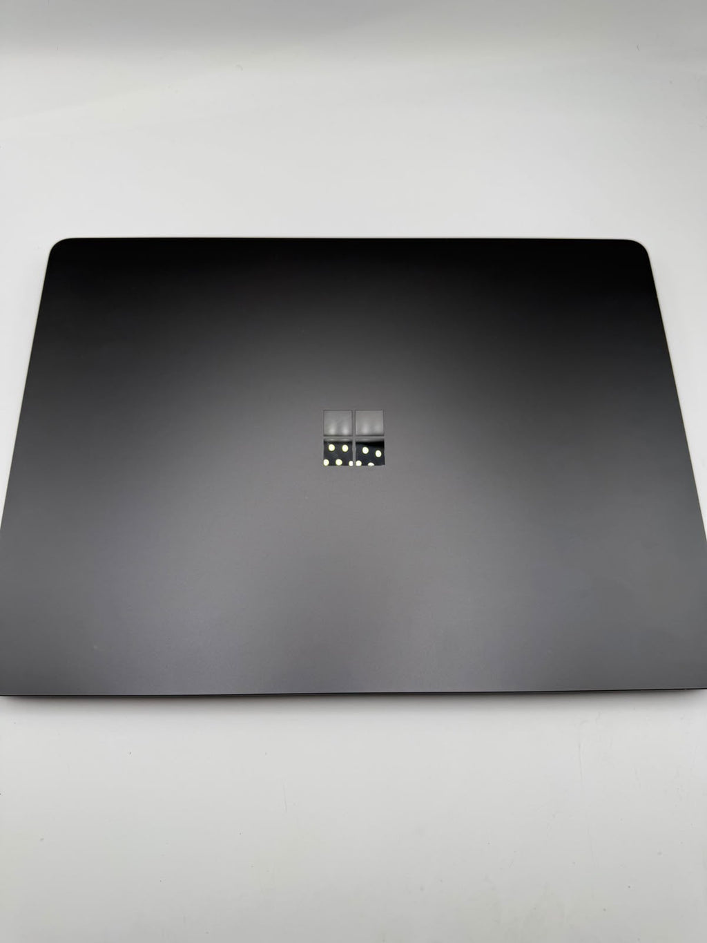Microsoft windows surface 7th gen 512SSD, Grade A
