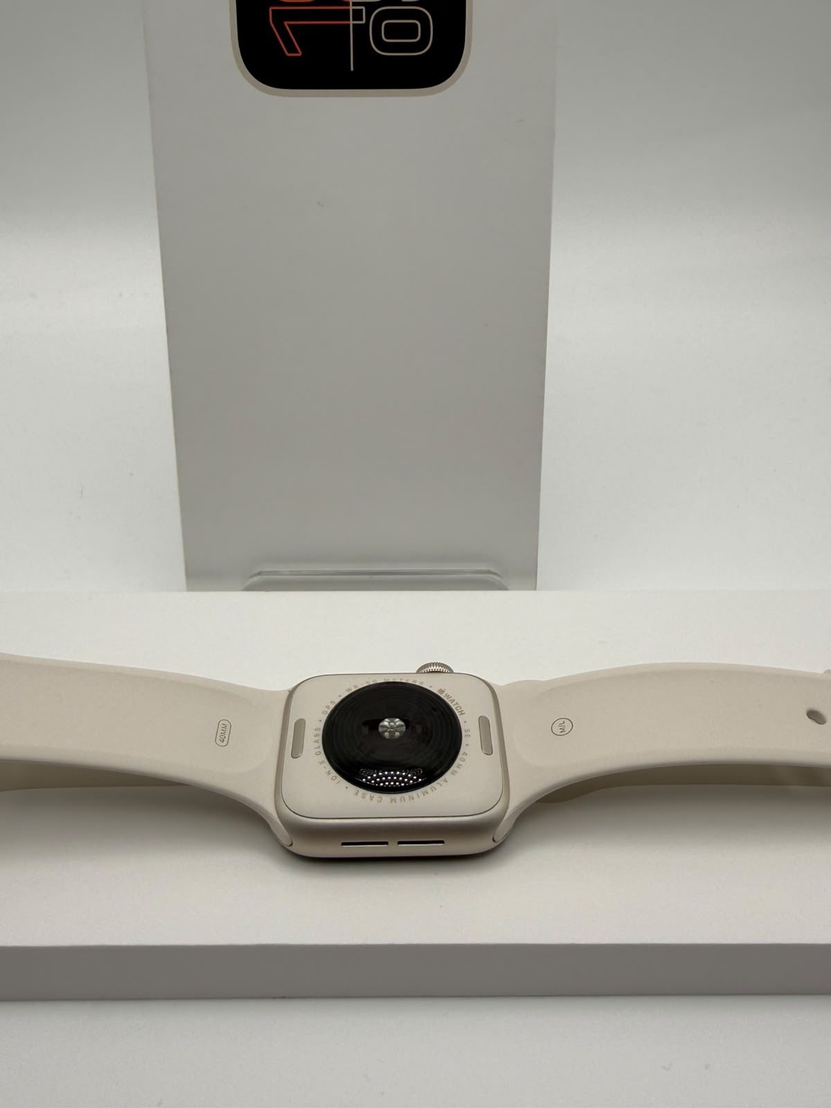 Apple watch SE, Grade A.