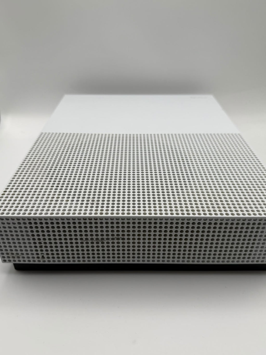Microsoft Xbox One S 500GB White, Grade B