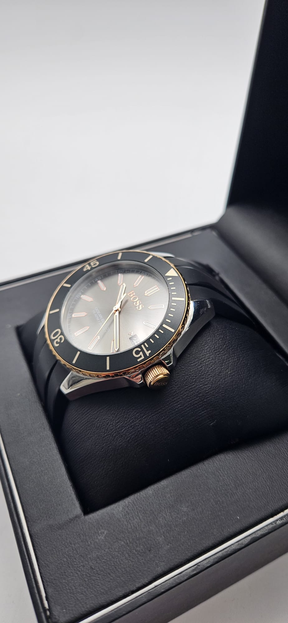 Boss Ocean Edition Gents Wristwatch , Grade A