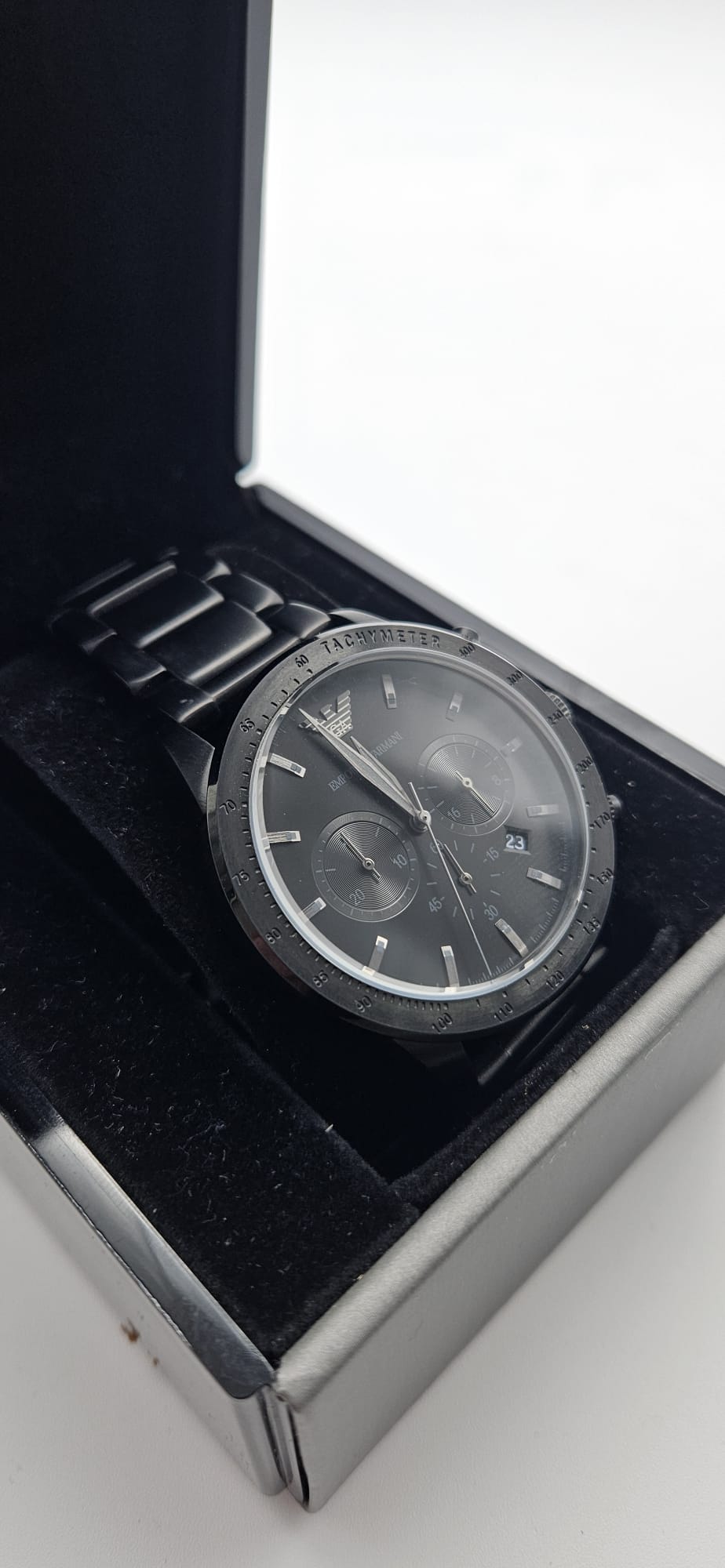 Emporio Armani Gents Wristwatch, Grade A