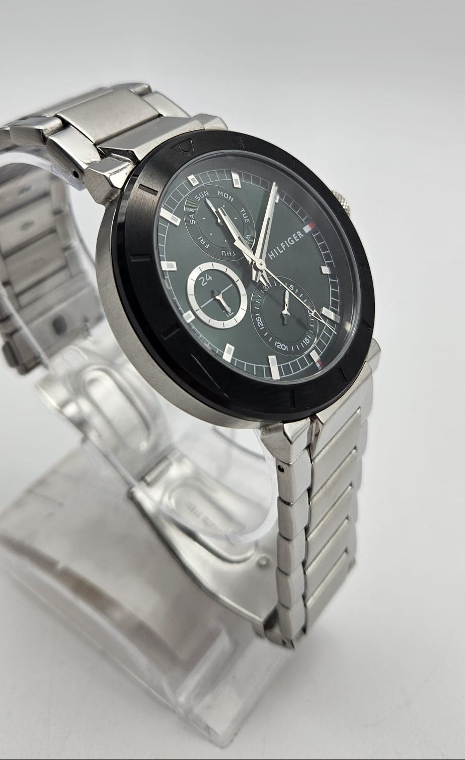Hilfiger Gents Wristwatch, Grade B