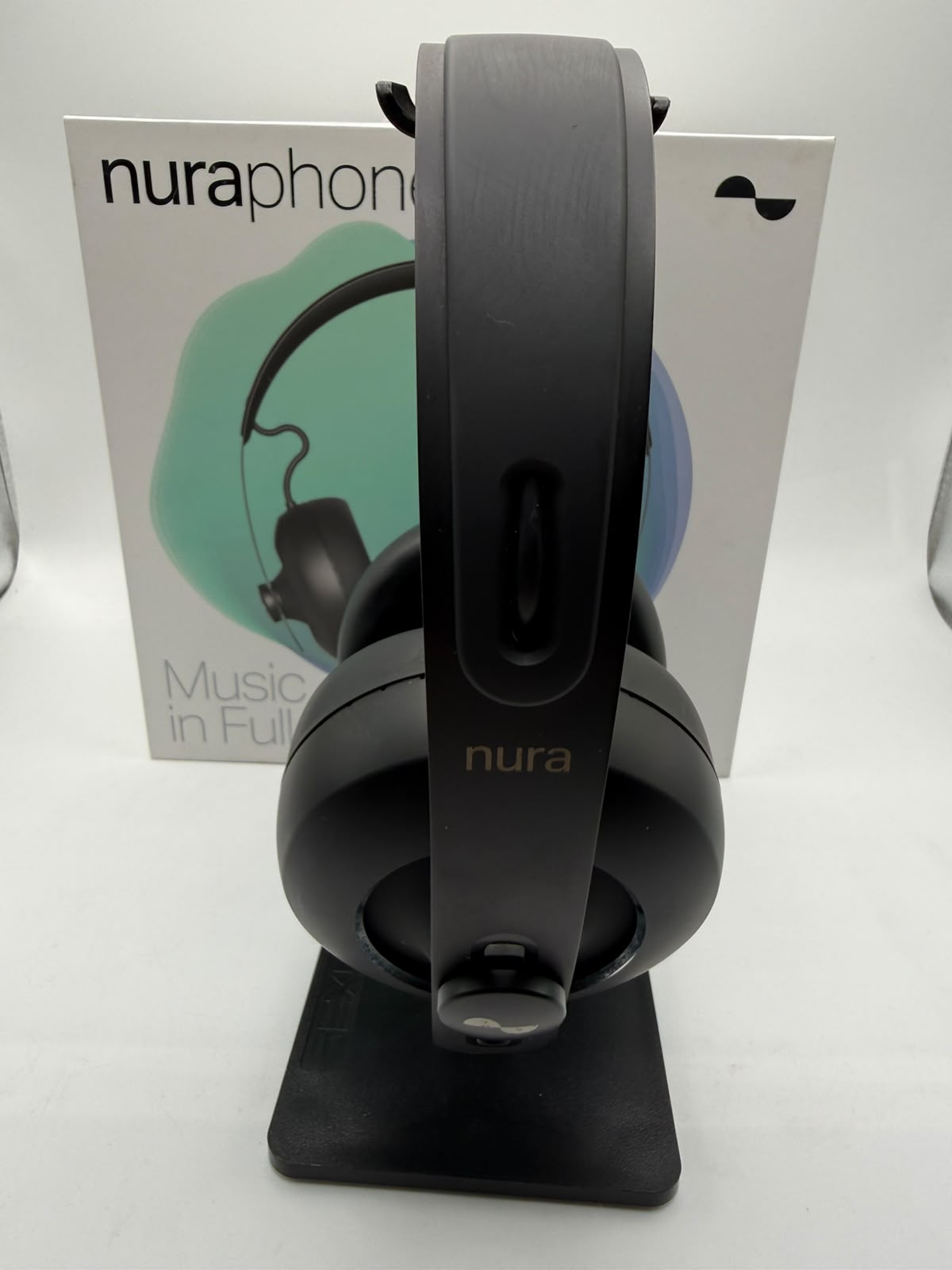 NuraPhone Headset, Grade B.