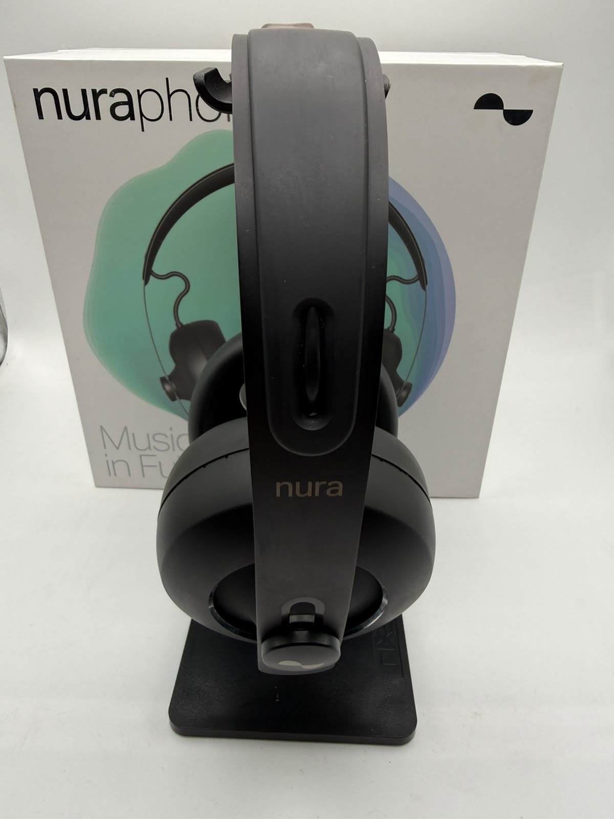 NuraPhone Headset, Grade B.